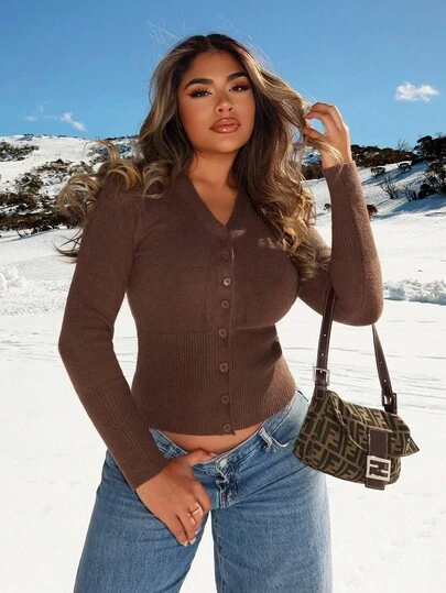 Zolique 女式短款 V 领长袖绿色双排扣开衫，时尚休闲简约设计毛衣