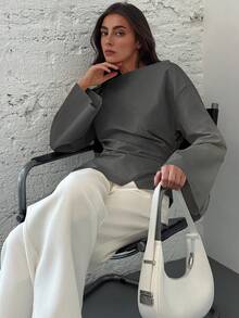 Aloruh 船领喇叭袖短款褶饰办公室女式杏色衬衫 - 深灰色 - 查看 6