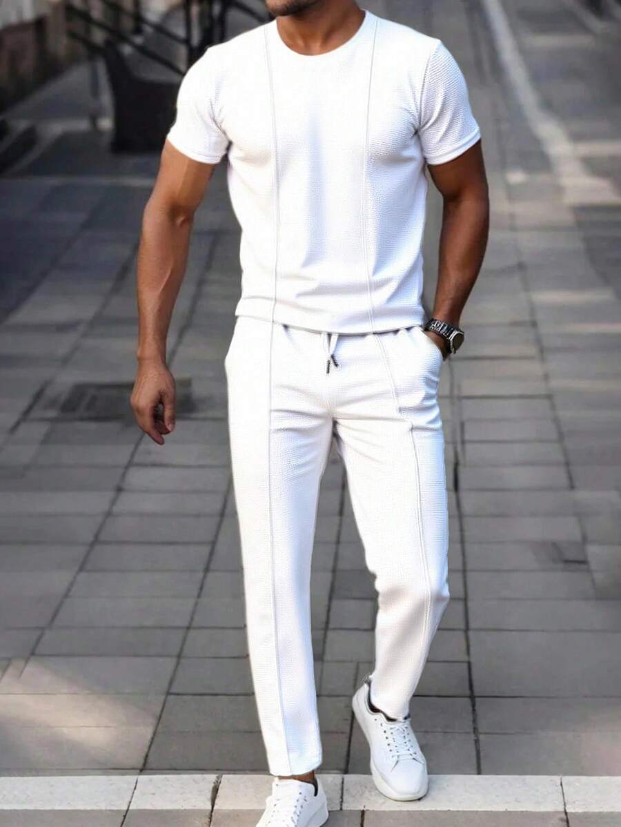 Manfinity Homme Bộ áo thun nam cổ tròn tay ngắn kèm quần túi màu trắng - trắng - Xem 1