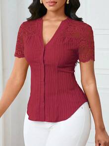 Lunelith SHEIN Lunessa 女士通勤简约V领撞色蕾丝短袖单排扣衬衫