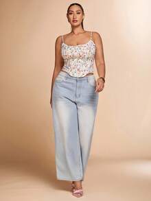 SHEIN BAE Plus Size Women's Floral Print Contrast Color Elegant Lace Camisole Summer Holiday Tops, Vacation Tops, Romantic Date, Birthday Party, Graduation Tops,Floral Top,Corset Tops,Suspender Corset,Sexy Elegant Corset,Going Out Tops Women/Early Autumn/Back To School/Going Out /Festival Outfits Women/Autumnfall/Wedding Guest Top Women Plus Size/Formal Top For Women/Dresses For Women Elegant/Summer Dresses /Birthday Dress/Homecoming Dress/Off Shoulder Top/Halloween Costume/Club Outfits Women Sexy/Christmas/Plus Size Top