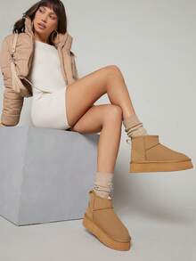 SHUZIA 女士鞋子舒适温暖圆头平底厚底可爱仿麂皮棕色栗色短靴 - 駝色 - 查看 3