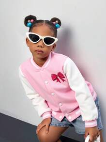 SHEIN جاكيت بيسبول بنمط الجاكيت الرياضي للبنات الصغيرات باللون الوردي والأبيض مع رسم فراشة جميل، جاكيت بيسبول بأزرار للأطفال والبنات الصغيرات، جاكيت رياضية وردية للأطفال مع طبعة فراشة أمامية وخلفية، جاكيت رياضية وردية ناعمة للأطفال مع أكمام متباينة وتصميم فراشة رقيق، ملابس خارجية خفيفة الوزن - روز أحمر - مشاهدة 3