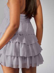 MISSGUIDED 无肩带荷叶边迷你派对连衣裙，高腰设计，多层雪纺面料，心形领口，扭结胸前设计，适合晚宴、特殊场合、夏季婚礼宾客穿着。 - 淺藍色 - 查看 2