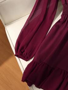 GlowEve 女士休闲V领荷叶边收腰短款连衣裙秋季女装 - 酒紅色 - 查看 4