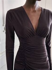 Maija 新款复古棕色V领不对称腰部褶皱侧开衩鸡尾酒连衣裙，女士，春夏款 - 咖啡 - 查看 8