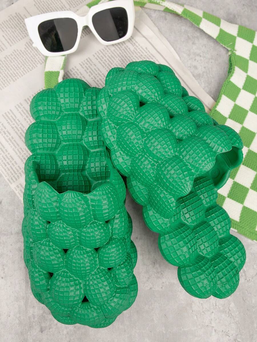 SHUZIA Massage Ball Closed Toe Slippers Christmas Holiday Vacay Vibe For Fall And Winter - Green - View 1