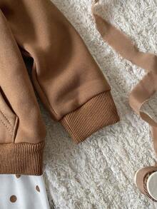 SHEIN 2 件套女婴可爱卡通熊波尔卡圆点长裤和长袖服装套装，秋冬 - 棕色 - 查看 8