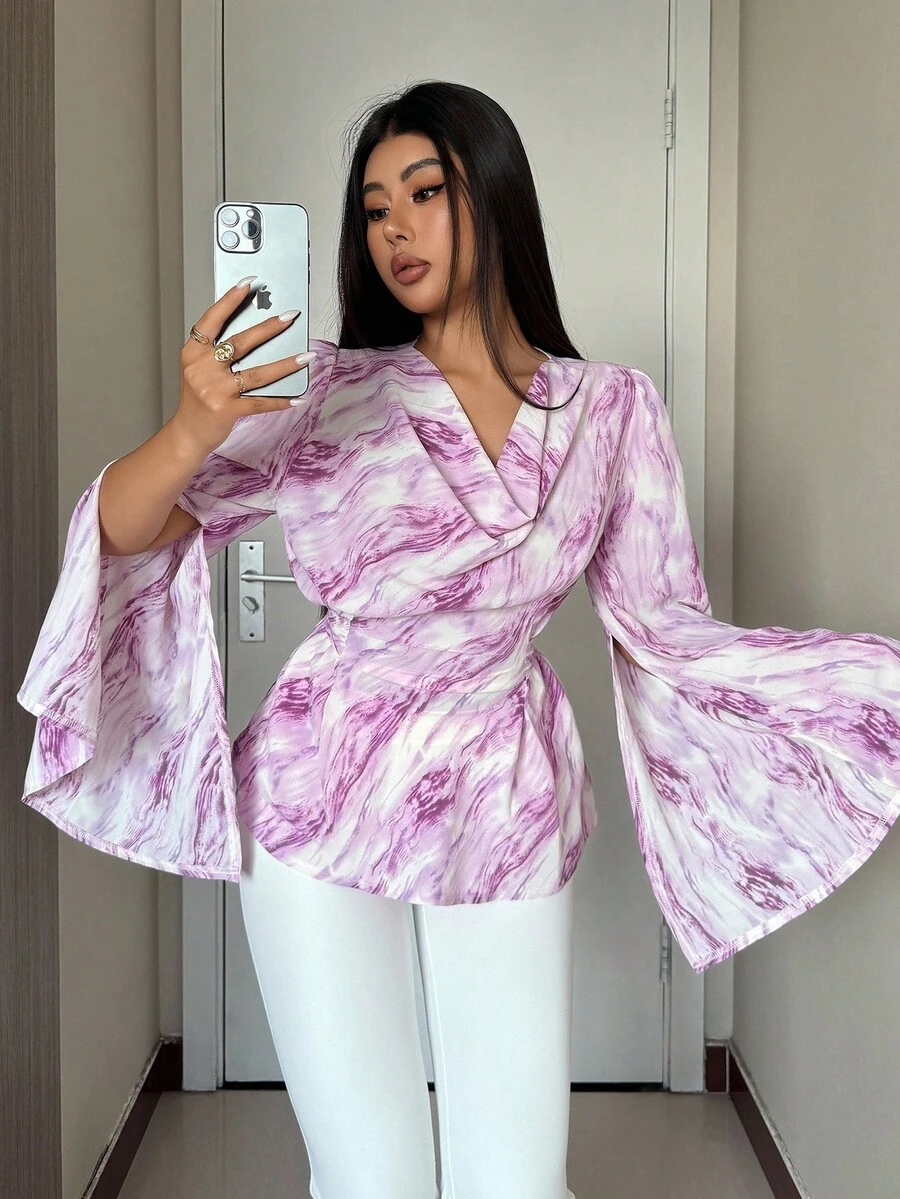Modelyn Élégante blouse à manches longues pour femmes avec col drapé, fente et poignets à liens, en aquarelle violette
