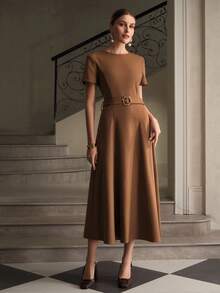 ZEYLAH 优雅束腰圆领短袖连衣裙 - 咖啡 - 查看 4