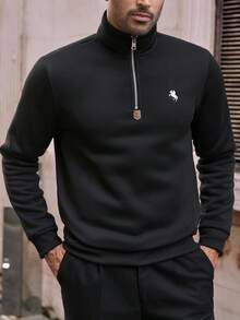 HIMLAND 男士休闲针织半拉链长袖刺绣修身套头衫，适合日常穿着，男士半拉链运动衫，四分之一拉链套头衫，男士四分之一拉链毛衣，立领运动衫，立领套头衫，学院风运动衫，“Old Money”美学套头衫，男士高尔夫套头衫，羊毛四分之一拉链，男士学院风四分之一拉链套头衫，完美的“Old Money”运动衫，打造高级休闲装扮，秋冬 - 黑色 - 查看 4