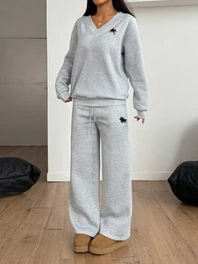 SHEIN PETITE 2 件套女士超大 V 领蓬松针织弹力宽松运动衫和运动裤，小标志印花，秋冬开学休闲套装 - 灰色 - 查看 10