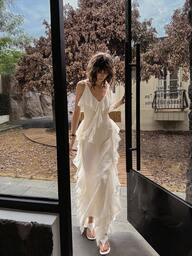 ATUI Studio Women's Elegant Urban Party Wedding Sexy Halter Neck Low Cut Backless Cascading Ruffles  Goddess Decorated Long Dress,Fall Clothes For Women,Wedding Guest Dress Women,Birthday Dresses For Women,Dresses For Wedding Event,Fairy Dress, Ruffle Dress, White Ruffle Maxi Dress, Vacation Dress