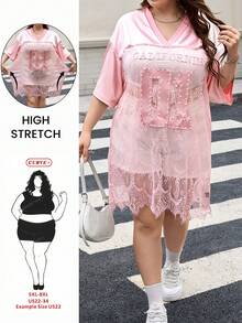 SHEIN CURVE+ Blusa feminina plus size com decote em V, bordada, ombro caído, manga curta, solta, cor contrastante, renda, roupas de outono para mulheres, inverno, CURVE PLUS - Rosa - Ver 1