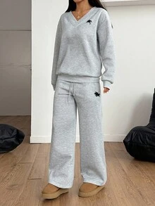 SHEIN PETITE 2 件套女士超大 V 领蓬松针织弹力宽松运动衫和运动裤，小标志印花，秋冬开学休闲套装 - 灰色 - 查看 6