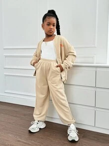 SHEIN Leap Crew Set da 2 pezzi per ragazze pre-adolescenti, giacca con stampa slogan in stile campus oversize e tuta in pile spessa - Cachi - Visualizzare 3