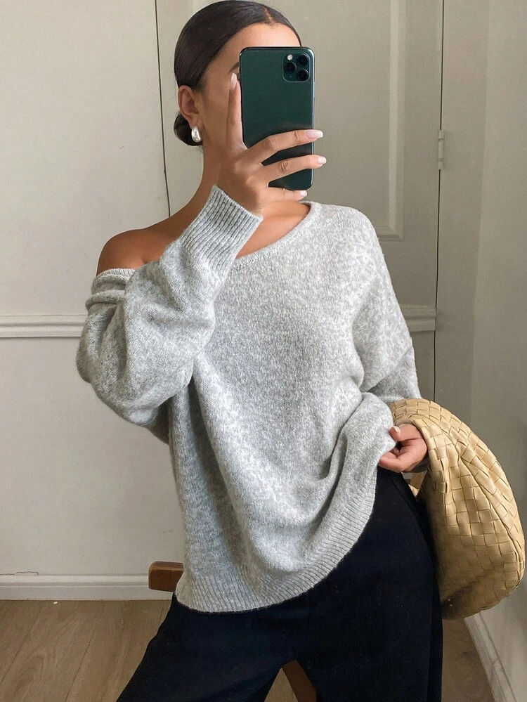 Autumn/Winter New Loose Casual Slouchy Shoulder Design Women Sweater