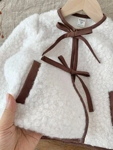 SHEIN 年轻女孩系带撞色饰边，秋冬保暖长袖，法兰绒系带撞色饰边蝴蝶结外套，适合玩耍、日常穿着、上学 - 杏色 - 查看 5