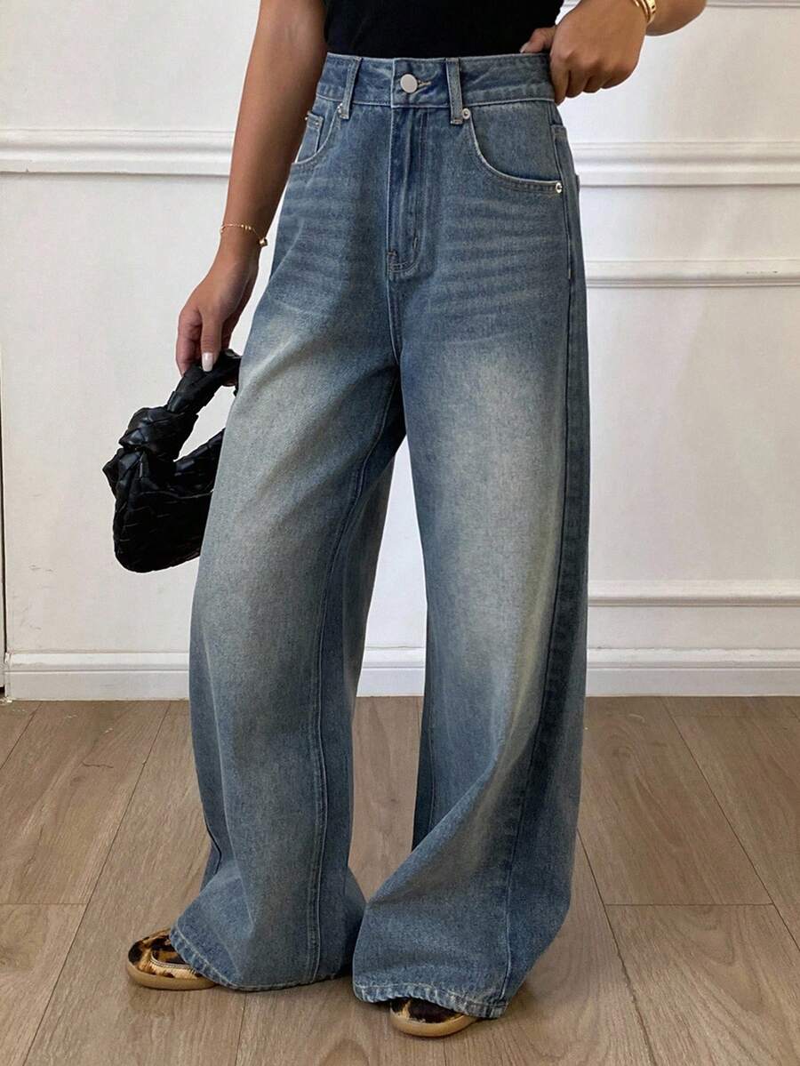 Livesso 女士宽松休闲直筒牛仔裤，秋冬新品 - 藍色 - 查看 1