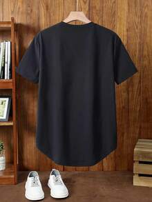 Manfinity NXTstreet Men Letter Patched Detail Curved Hem Tee, Summer