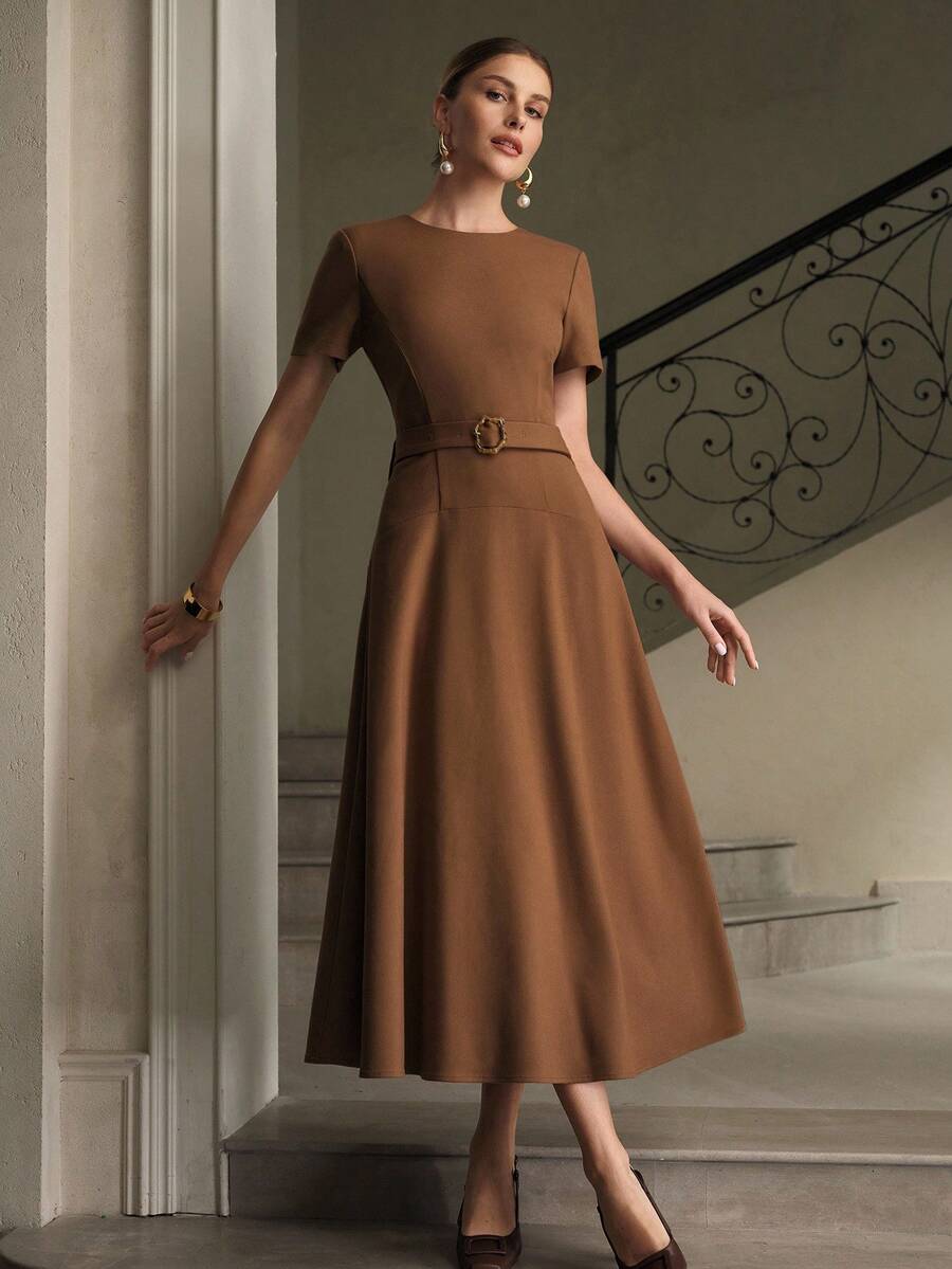 ZEYLAH 优雅束腰圆领短袖连衣裙 - 咖啡 - 查看 1