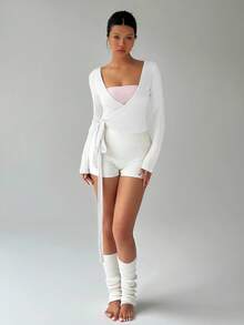 FavEase 柔软、高弹力粉色瑜伽健身运动裹身 V 领长袖短款上衣，时尚、休闲、优雅百搭女性必备设计，春秋季节 - 白色 - 查看 8