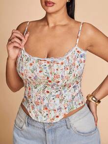 SHEIN BAE Plus Size Women's Floral Print Contrast Color Elegant Lace Camisole Summer Holiday Tops, Vacation Tops, Romantic Date, Birthday Party, Graduation Tops,Floral Top,Corset Tops,Suspender Corset,Sexy Elegant Corset,Going Out Tops Women/Early Autumn/Back To School/Going Out /Festival Outfits Women/Autumnfall/Wedding Guest Top Women Plus Size/Formal Top For Women/Dresses For Women Elegant/Summer Dresses /Birthday Dress/Homecoming Dress/Off Shoulder Top/Halloween Costume/Club Outfits Women Sexy/Christmas/Plus Size Top