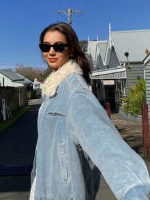 DAZY Áo khoác denim nữ dáng rộng, thoải mái, cổ lông xù, phối màu độc đáo, túi lớn, phong cách đường phố, lót giữ nhiệt, áo khoác nữ mùa thu/đông. - Rửa nhẹ - Xem 5