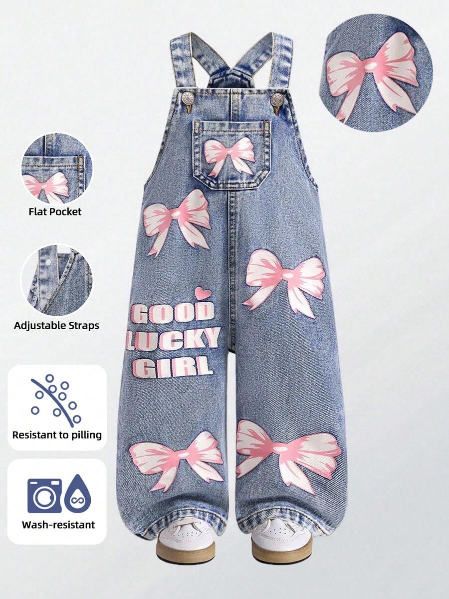 女婴休闲时尚街头风格蝴蝶结和字母印花水洗宽松牛仔背带裤 - 淺色水洗藍 - 查看 1