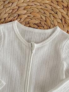 Loomiva Newborn Baby Boy/Girl Simple Solid Color Comfortable Homewear, Textured Homewear Suitable For Winter Baby Casual Zipper Romper Baby Bamboo Fiber Zip Up Baby Bamboo Romper Baby Knit Jumpsuit Neutral Baby Clothes Unisex Baby Zipper Romper White Knit Baby Romper Baby Casual Romper - Beige - View 7