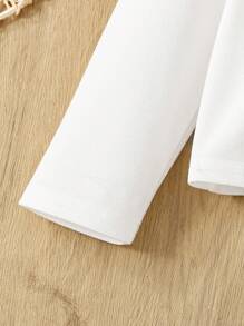 SHEIN Young Girl Solid Color Minimalist Daily Long Sleeve Frenchy Blazer,Jackets,School Daily,Summer Autumn. Warm And Comfortable Fall Clothes,Great For Casual & Daily Wear & School Daily In Autumn & Winter, For Christmas, Girls Winter Clothes,Christmas Clothes, Party Wear, Daily Wear School Daily, Birthday Clothes, Princess ClotCute Hollow-Out Floral Cardigan, White Jacket Kids Girls White Jacket Girls Spring Jacket White Bolero Jacket Kids