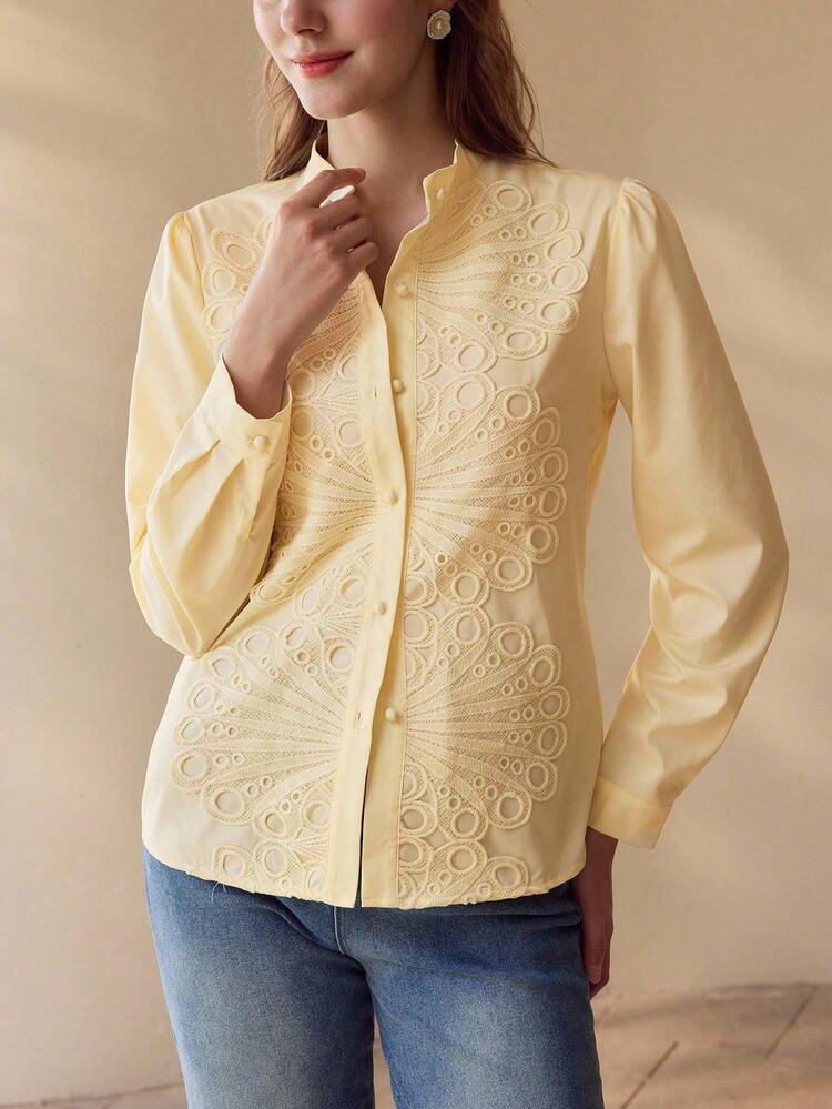 CONTRAST GUIPURE LACE BUTTON UP BLOUSE