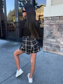 Firerie Kids Firerie Kids 2pcs Tween Girls Black Knit Turtleneck Top And Plaid Elastic Waist Shorts Set, Fashion Versatile Cute Outfit Fall Winter