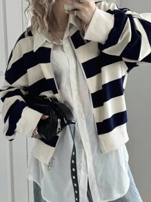 FRIFUL 女士圆领前开条纹面料宽松灯笼袖厚学院风长袖运动衫夹克 - 黑色 - 查看 2