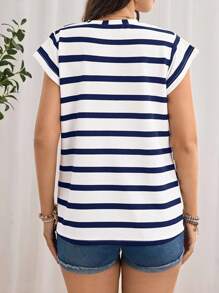 SHEIN 孕妇休闲条纹圆领短袖宽松T恤，夏季