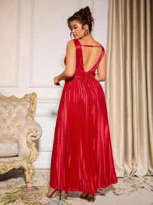 Allurite Plus Size Women Elegant V-Neck Pleated Cocktail Party Dress - Burgundy - View 2