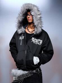 ROMWE MEN Black Jack X ROMWE Sudadera con capucha suelta con gráfico de letras y ribete de felpa para hombre, otoño e invierno - Negro - Ver 1
