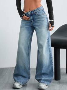 Damen Jeans mit tiefer Taille und weitem Bein - Mittele Waschung - Übersicht 1