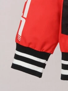 SHEIN Playful Pals 2 件套男童秋冬时尚休闲红黑撞色字母赛车印花棒球夹克搭配松紧腰裤，适合 4 岁至 7 岁幼儿男童户外穿着