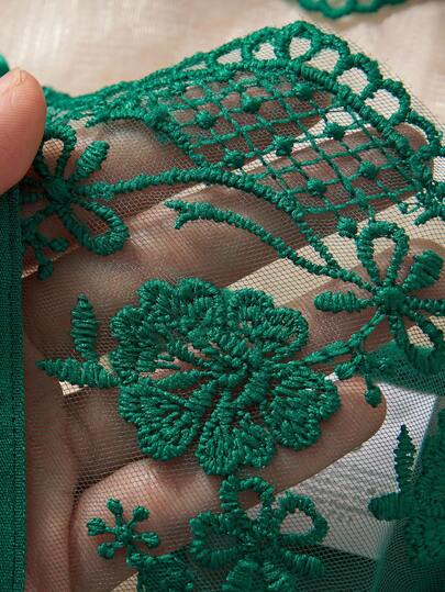 Wit Romantic Long BH Lingerie Set Butterfly Kanten Groen view 4