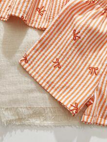 SHEIN Playful Pals 2 件女婴幼儿/新生儿 0-3 岁春夏休闲日常可爱度假条纹蝴蝶结装饰吊带背心上衣 + 短裤套装 - 橘色 - 查看 5