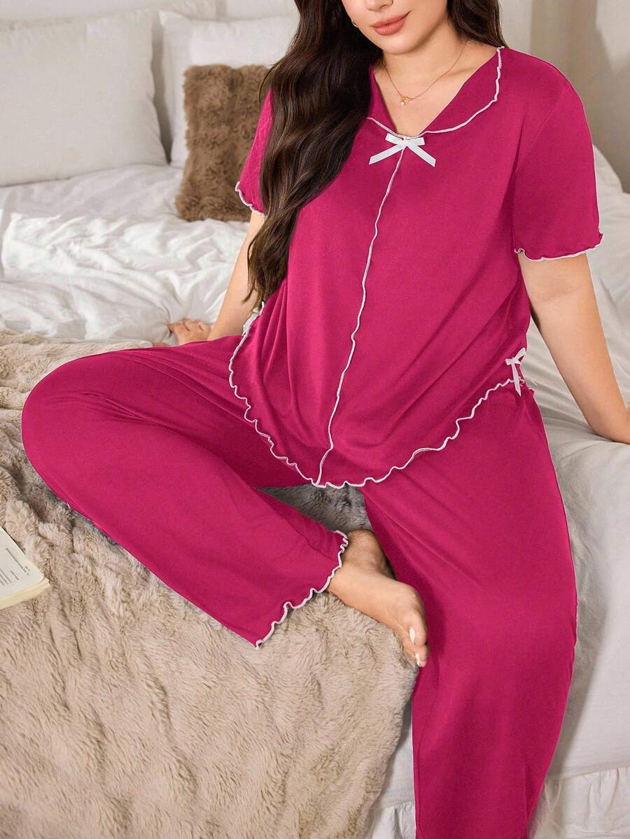 SHEIN Set de pijamale din satin solid cu papion, mărime plus, top și pantaloni cu mânecă scurtă, din mătase lapte, moale și confortabil, cu decolteu în V, garnitură cu volane, lenjerie de pat și lenjerie de pat