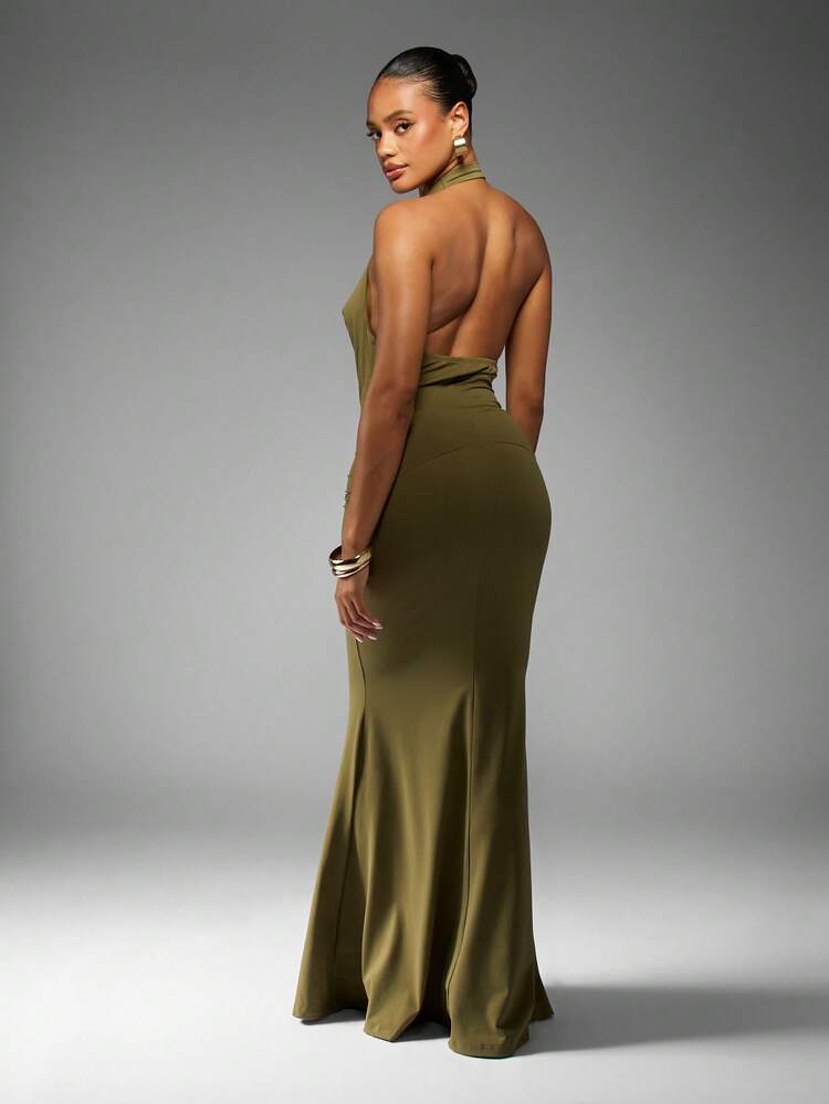 MISSGUIDED Luxurious Halter Neck Cowl Drape Maxi Dress Elegant Mermaid Evening Gown With Ruched Waist Detail Wedding Guest Formal Party Wear Fall Winter