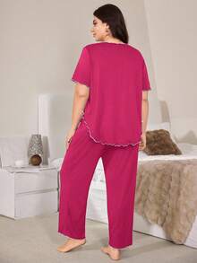 SHEIN Set de pijamale din satin solid cu papion, mărime plus, top și pantaloni cu mânecă scurtă, din mătase lapte, moale și confortabil, cu decolteu în V, garnitură cu volane, lenjerie de pat și lenjerie de pat