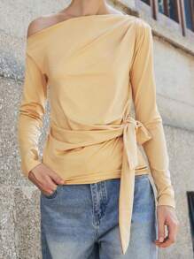 Lumivelle Top Casual com Gola Assimétrica, Manga Longa, Amarração na Cintura e Pregas, Roupas de Primavera para Universidade, Vestuário de Outono para Mulheres