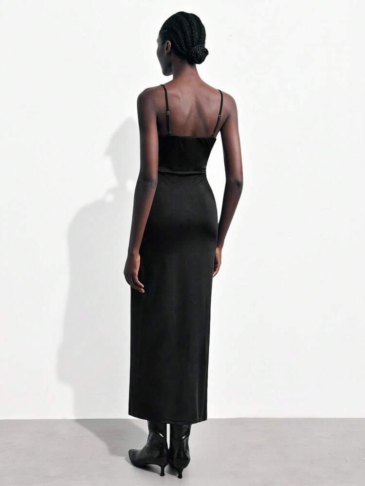 SHEIN Maija 2025 Elegant Metal Decor Spaghetti Strap Fitted Long Black Dress, Suitable For Early Autumn Back To School, Party, Campus Dance Slit Dress Long Bodycon Dress Split Thigh Dress Black Midi Dress Black Maxi Dress