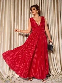 Allurite Plus Size Women Elegant V-Neck Pleated Cocktail Party Dress - Burgundy - View 3