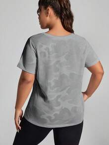 SHEIN Rhythm Era 大码女式休闲圆领短袖运动T恤大码健身上衣女士大码运动服大码健身服曲线健身服宽松健身上衣 - 淺灰色 - 查看 2