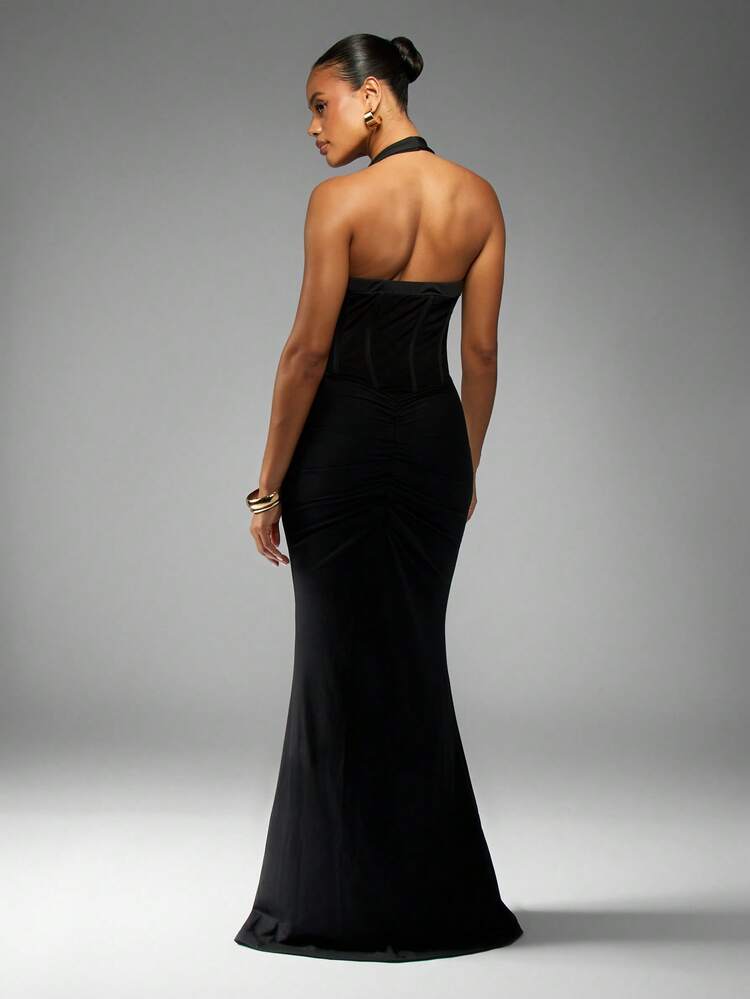 MISSGUIDED Halter Neck Corset Maxi Dress Ruched Evening Gown Fitted Bodycon Mesh Panel Party Dress Floor Length Elegant Formal Special Occasion Gown
