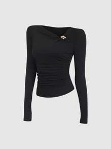 Sweetra Vintage American Design Asymmetrical Asymmetric Shoulder T-Shirt, Slim Fit Flattering Women's T-Shirt, New Autumn Collection Fall Cloth For Women - Black - View 2